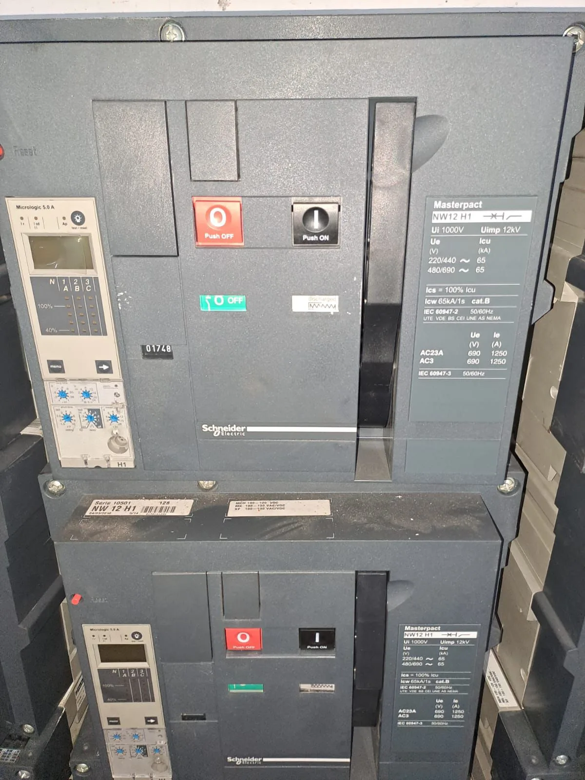 Schneider NW12H1 1200A MASTERPACT