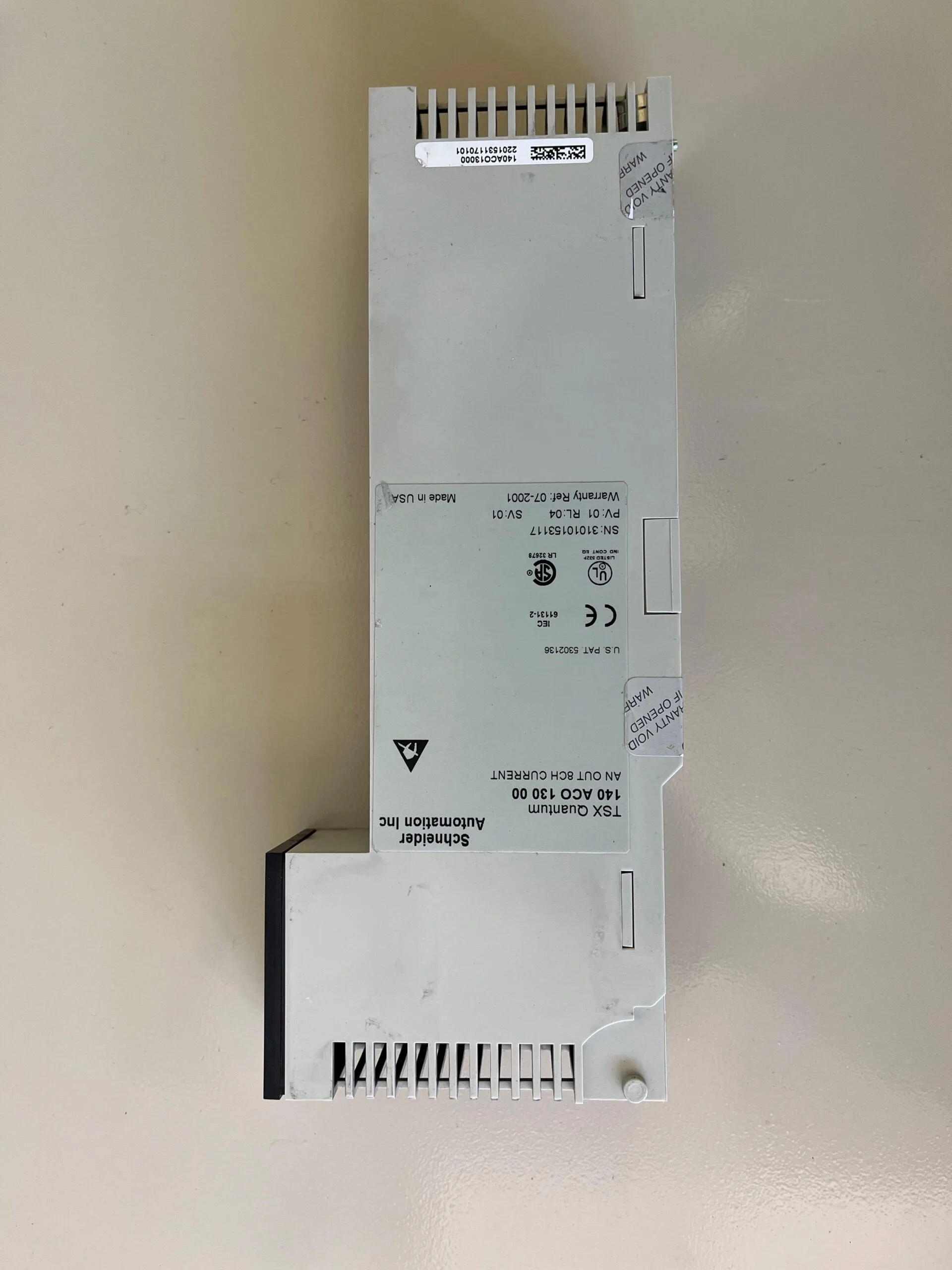 Schneider 140ACO13000